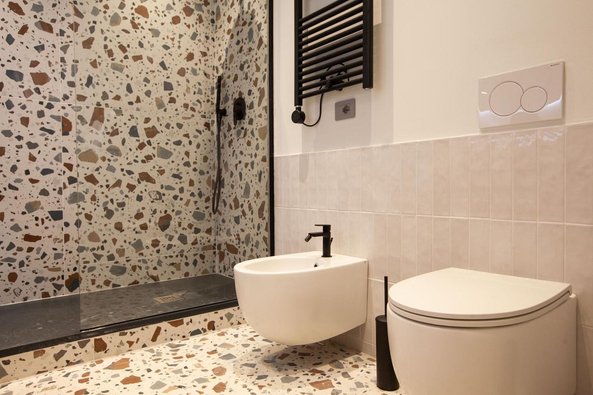 Cvm 19 Hotel Milan Bagian luar foto