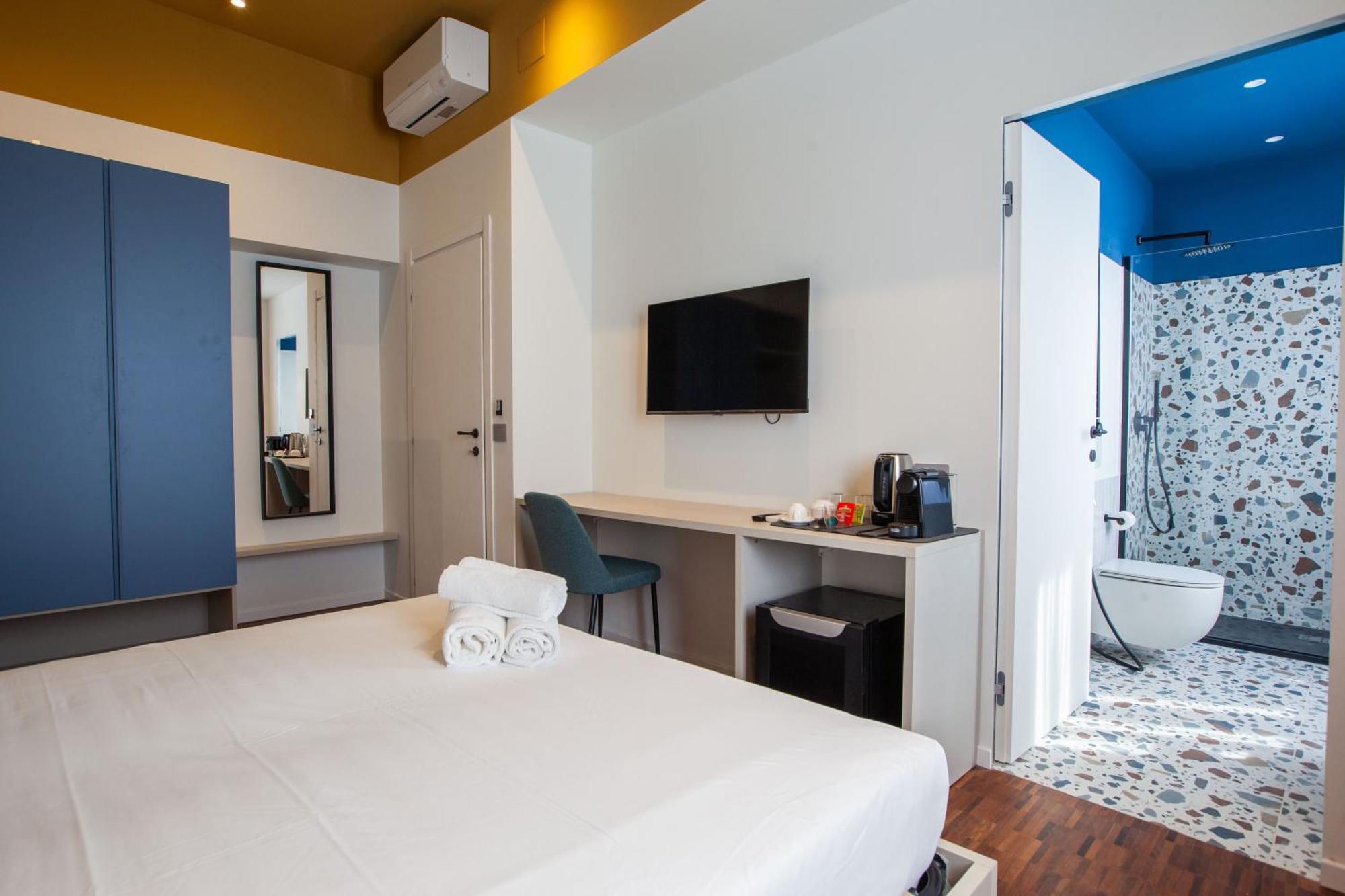 Cvm 19 Hotel Milan Bagian luar foto