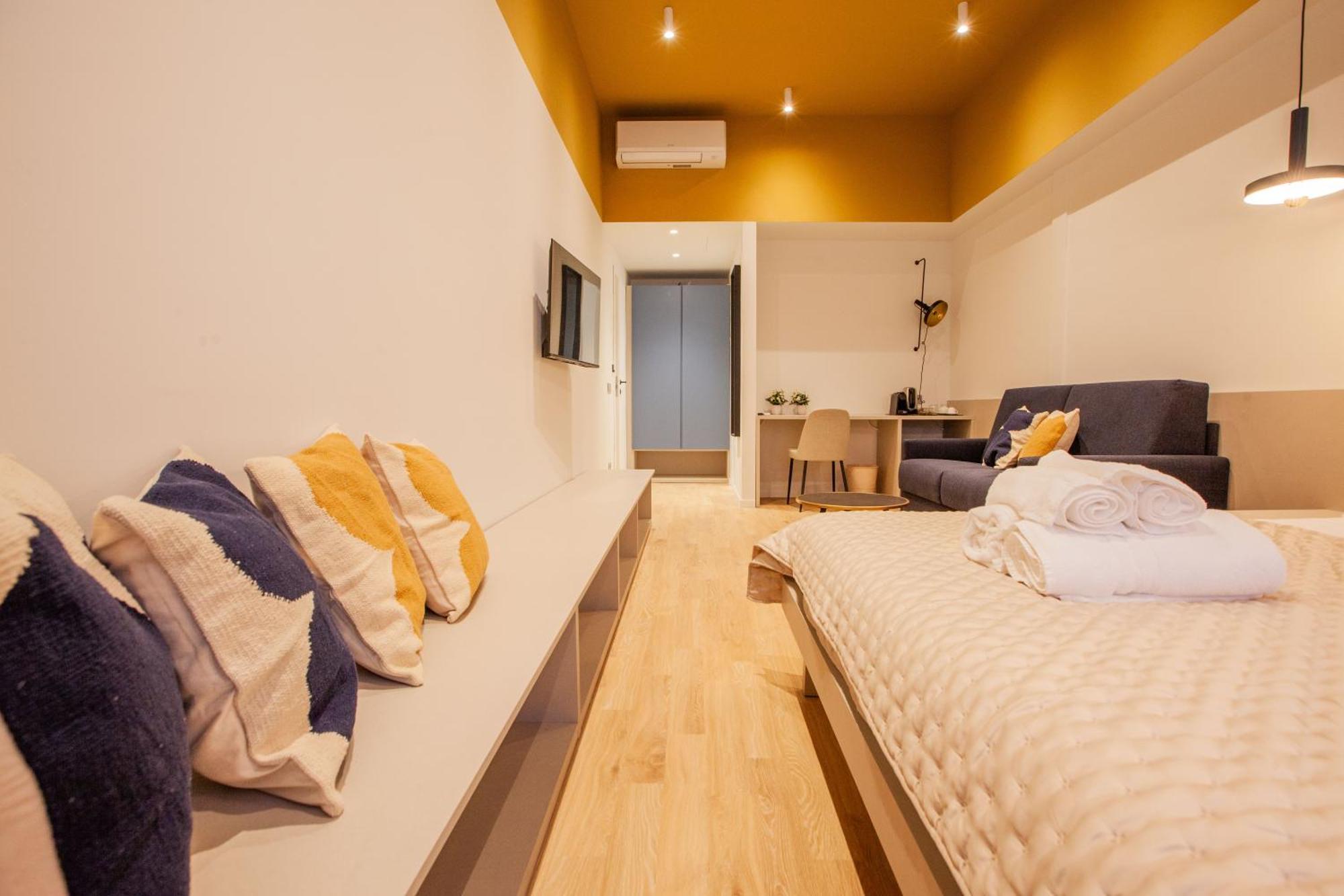 Cvm 19 Hotel Milan Bagian luar foto